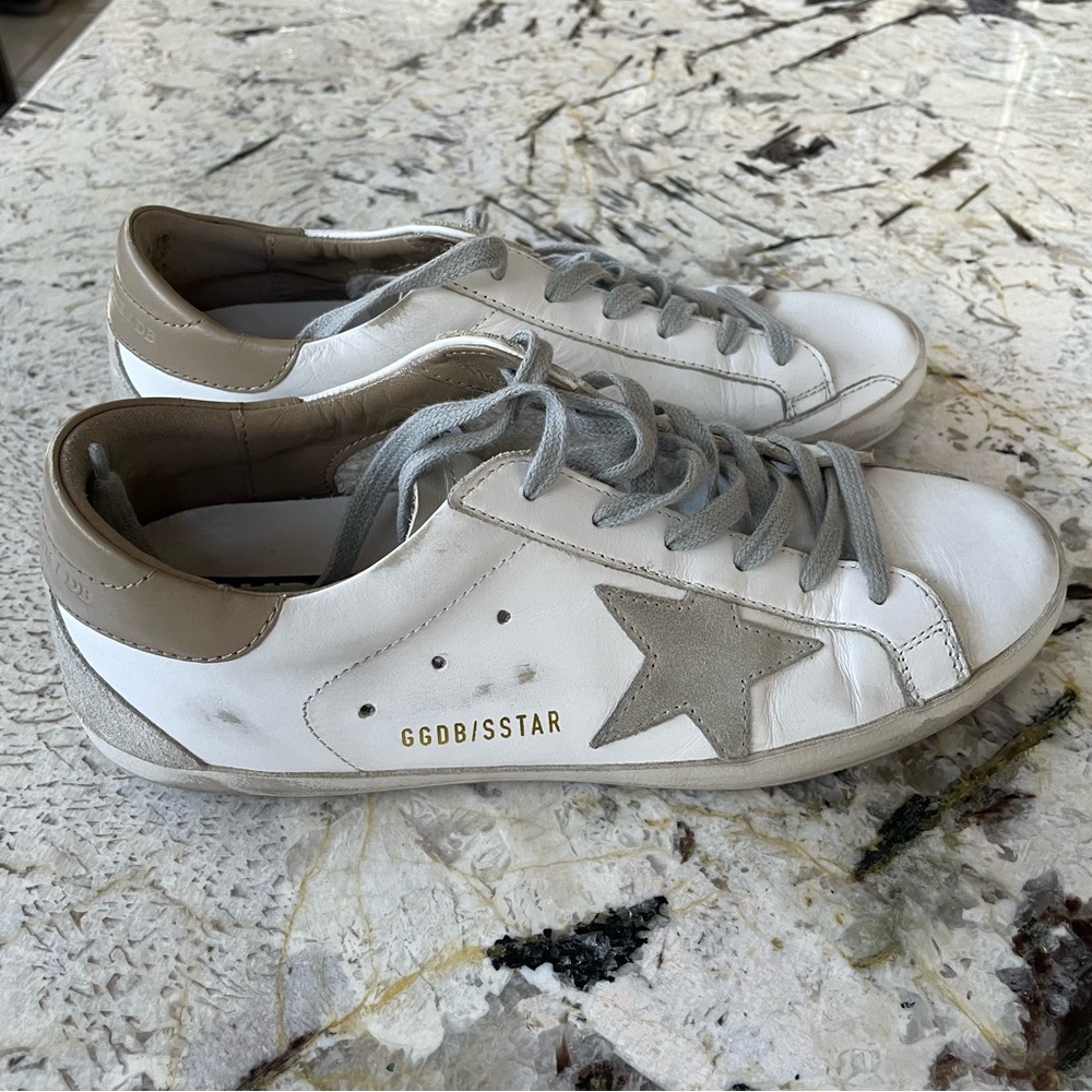 Golden Goose Superstar leather low tops- size 8